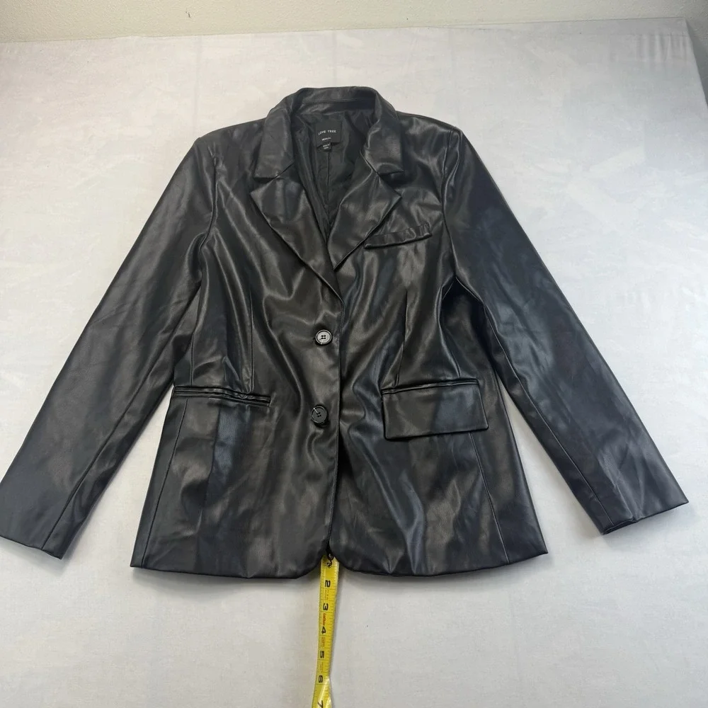 Love Tree Faux Leather Blazer Womens M Black Button Front Vegan Jacket Chic